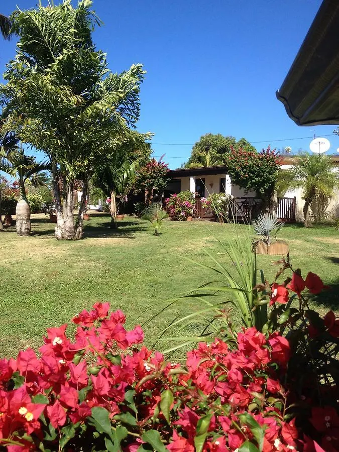 Le Bungalow Des Bougainvilliers Ducos